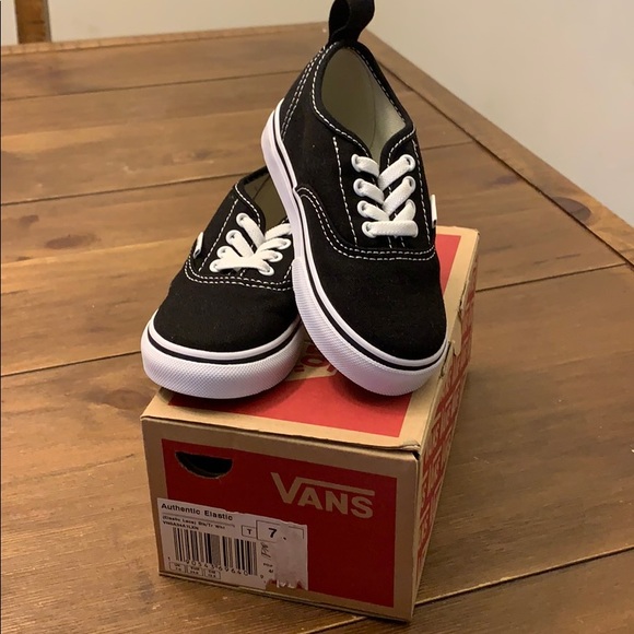 7.5 vans size
